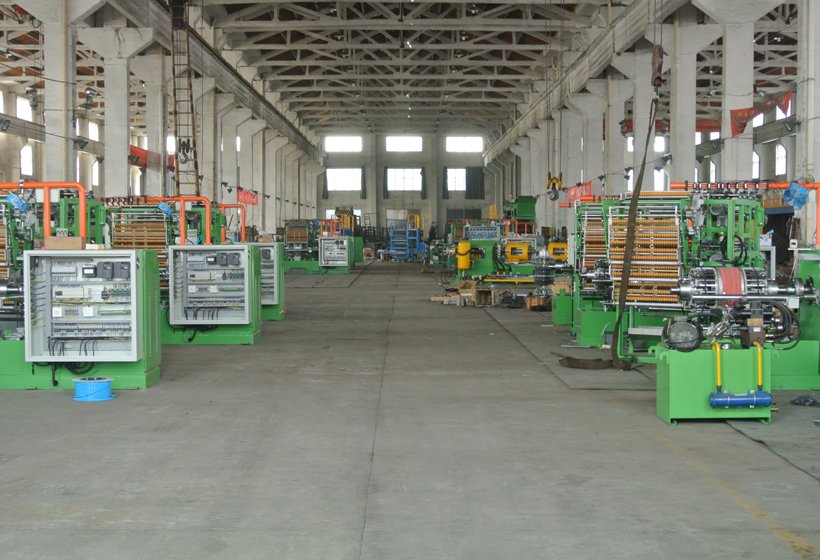 Cycle tire machinery workshop